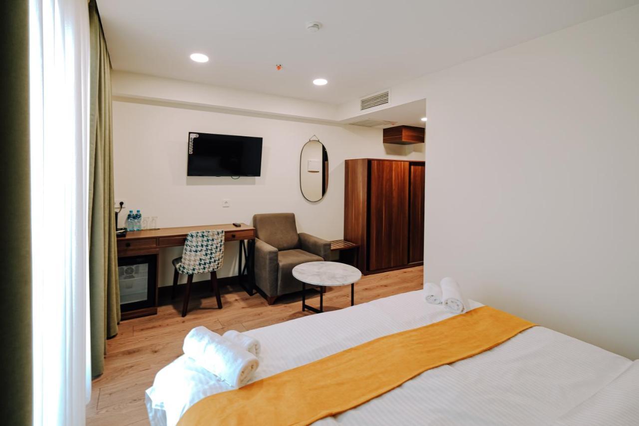 Hotel Doesi Τυφλίδα Εξωτερικό φωτογραφία